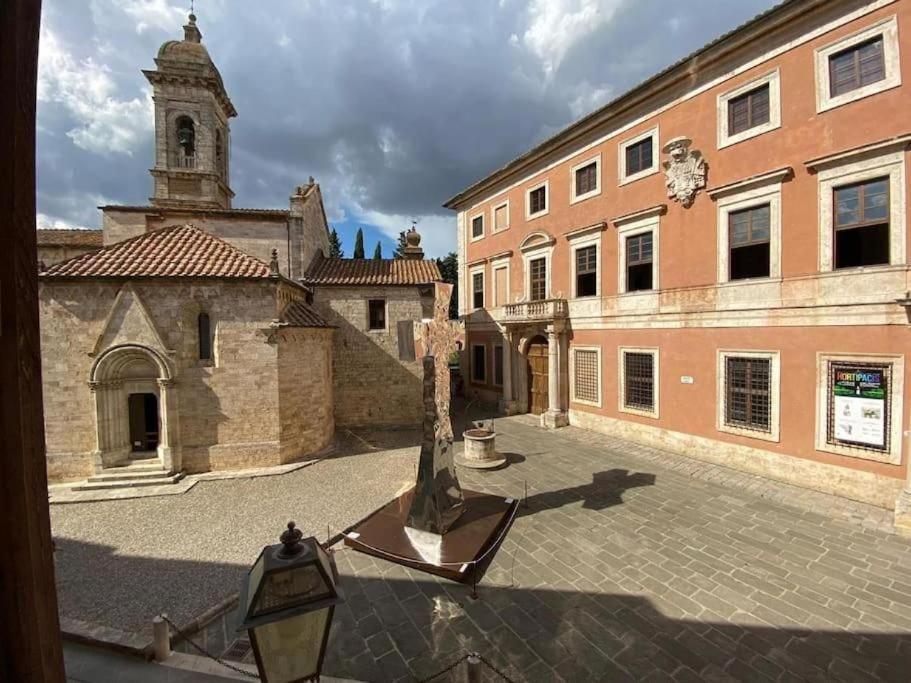 Antico Borgo Apartment San Quirico d'Orcia Bagian luar foto